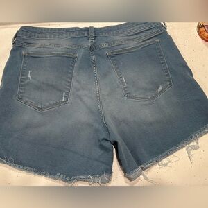 Arizona mid rise jean shorts